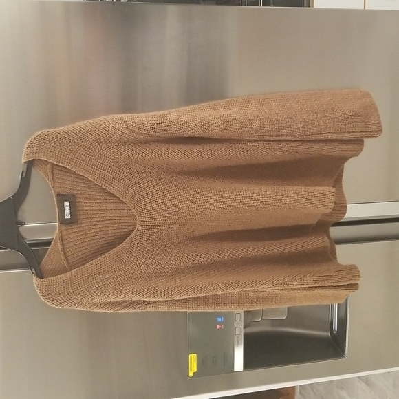 💕REFORMATION💕 Evie Sweater ~ 100% Alpaca Wool Camel Brown XS - Picture 4 of 10